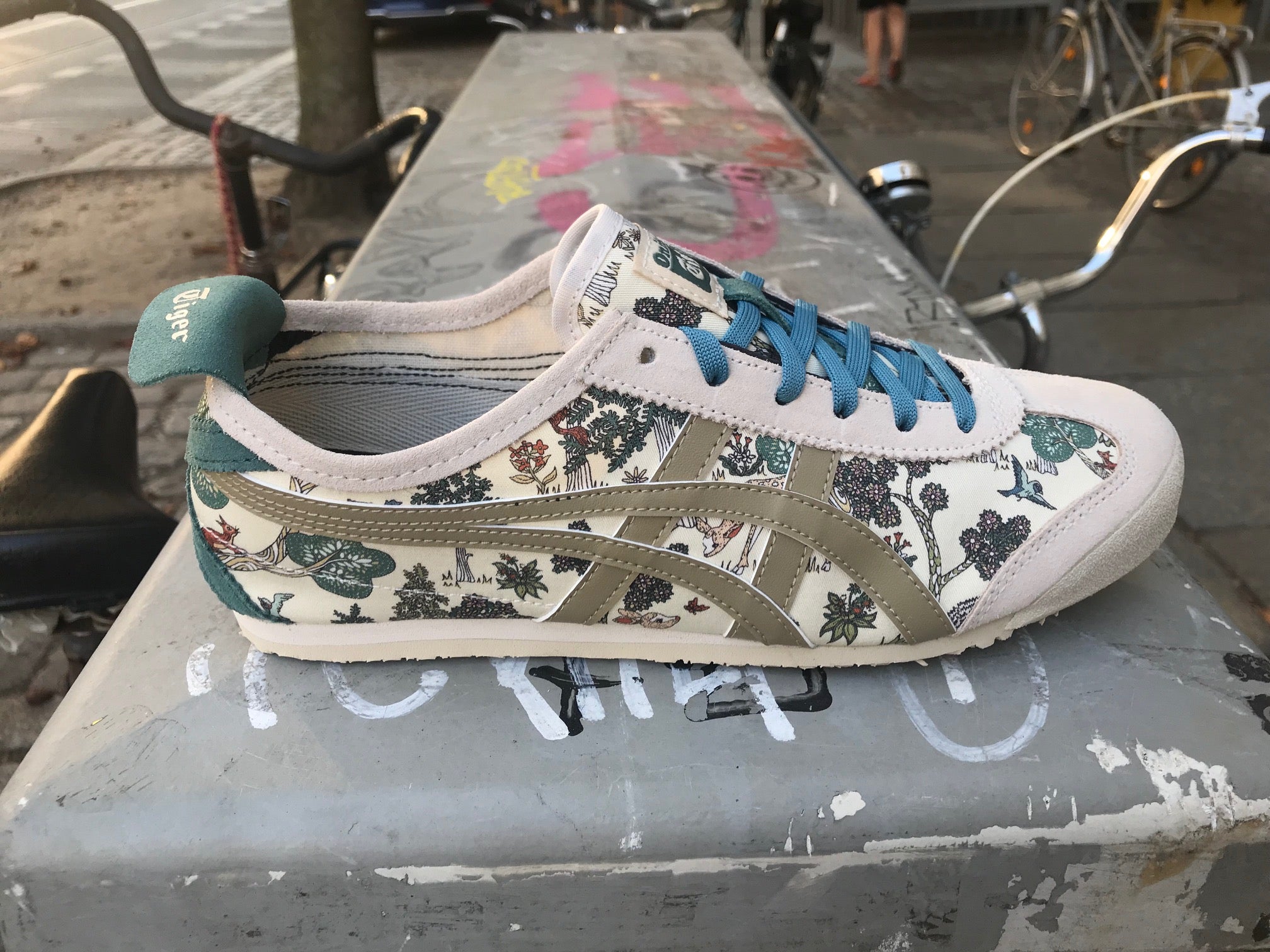 Onitsuka Tiger Mexico 66 Oatmeal/Safari Khaki