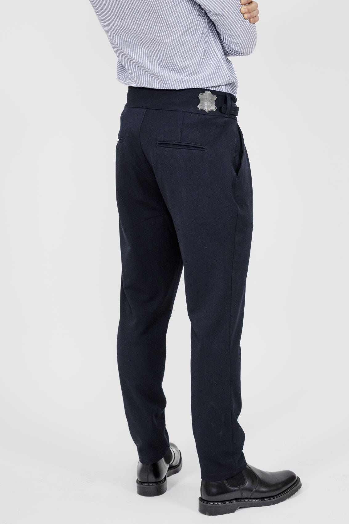 Bowler Berlin Gurkha Hose Dunkelblau