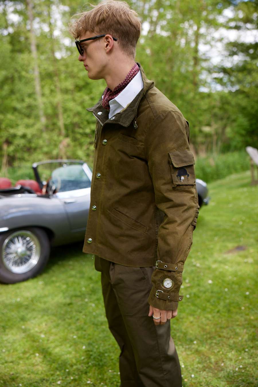 Bowler Racing Jacke mit Uhrenfenster Olive
