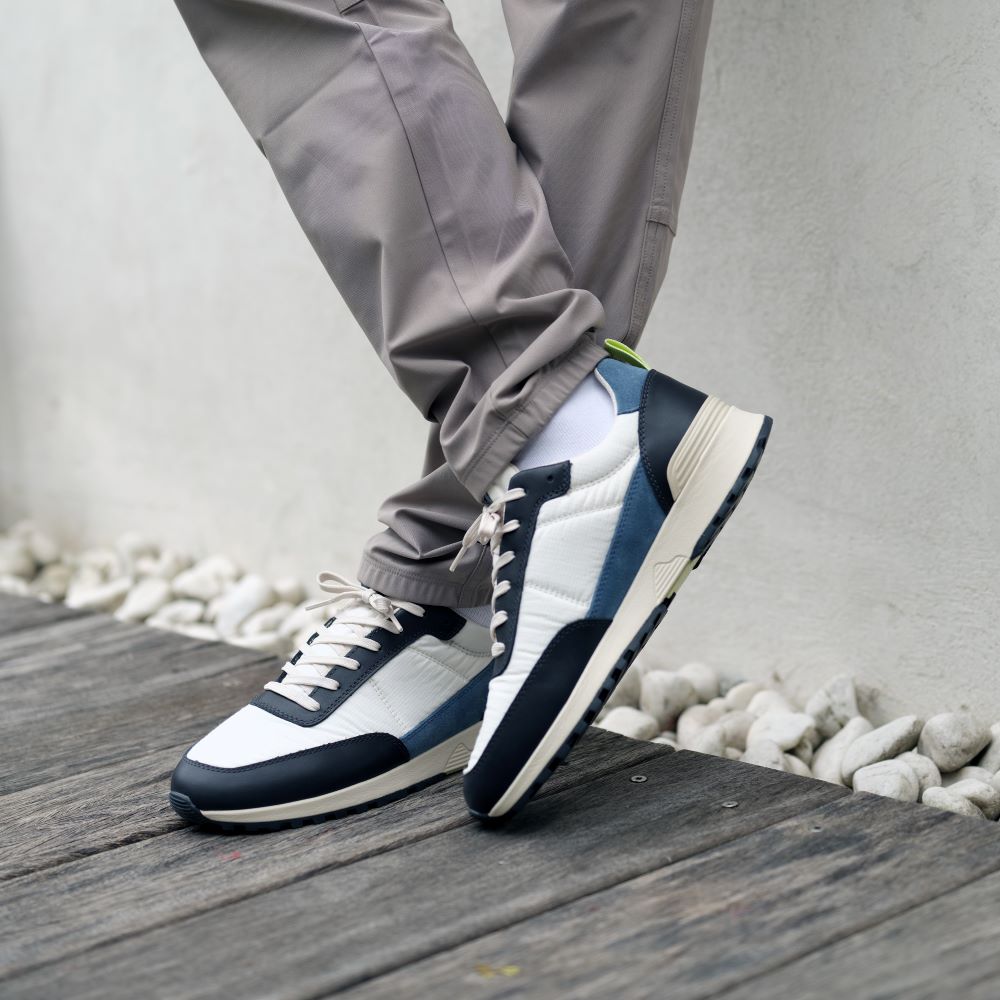 Clae Chino Navy Off-White