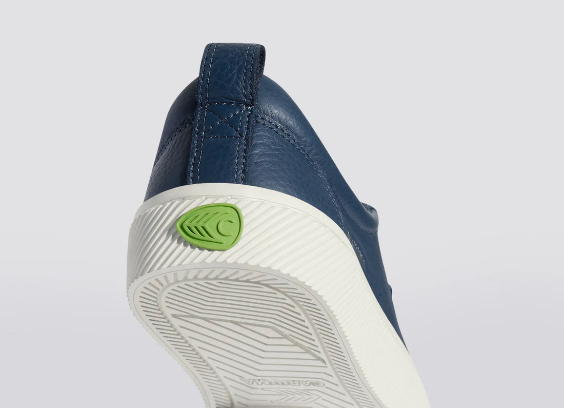 Cariuma OCA Low Pebbled Leather Dark Denim