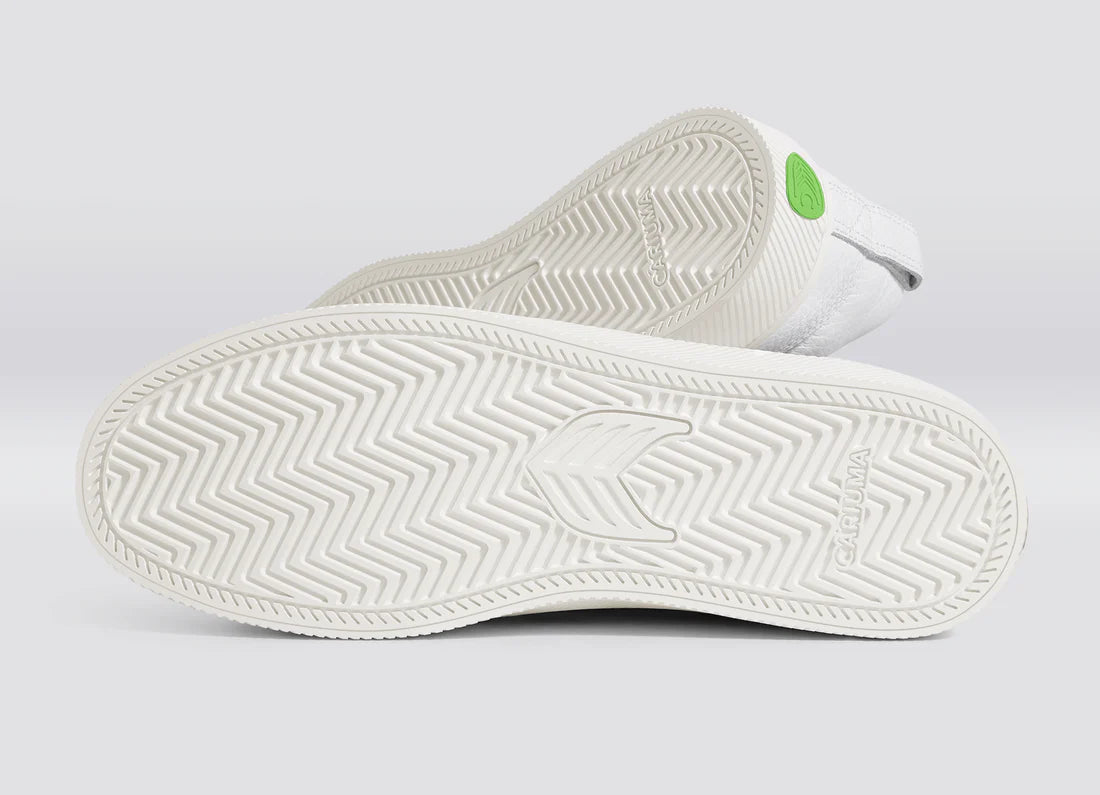 Cariuma Slip-On Pebbled Leather White