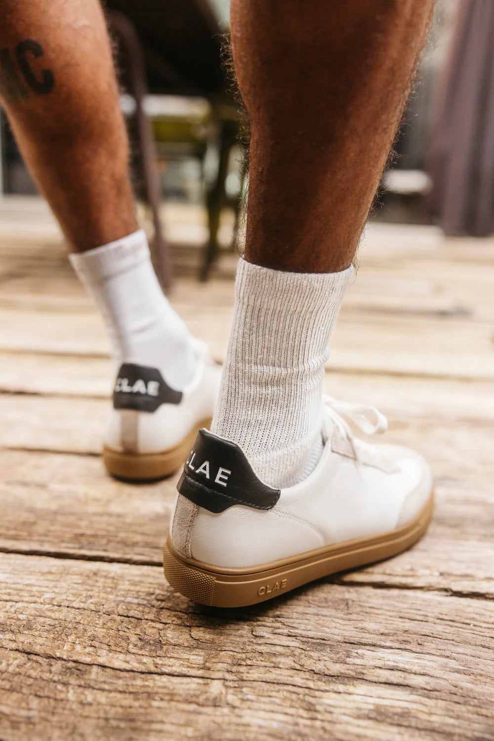Clae Deane White Leather Grey Dark Gum