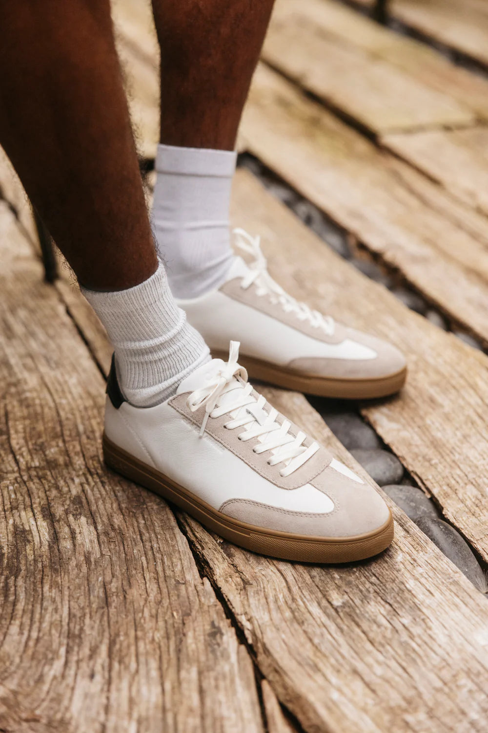 Clae Deane White Leather Grey Dark Gum