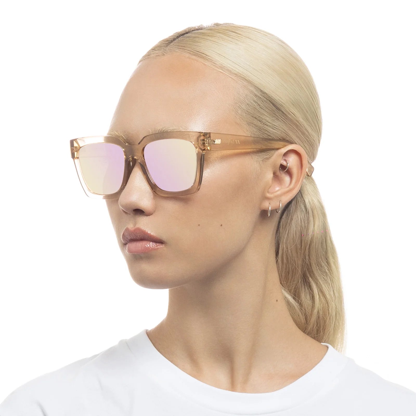 Le Specs Weekend Riot | Sand Peach Mirror