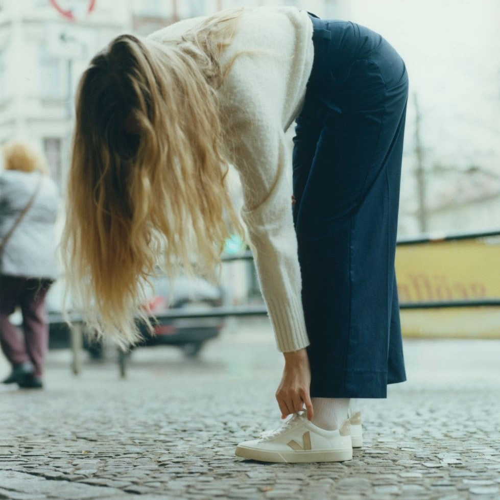 Veja Campo Chromefree Leather Extra-White Almond