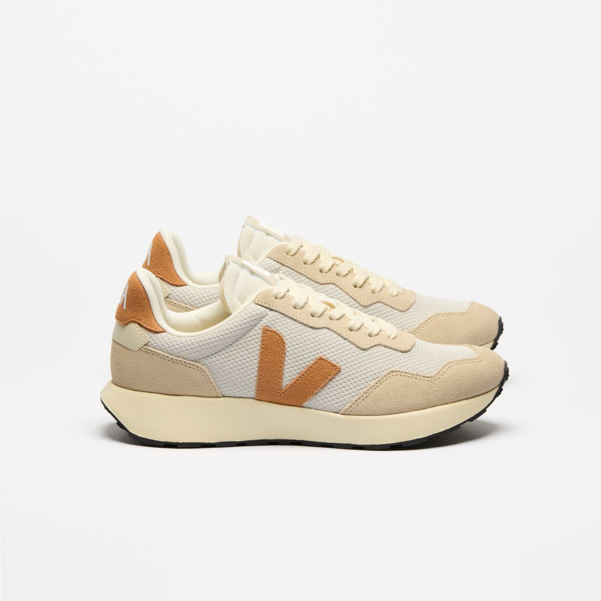Veja Paulistana Alveomesh Natural Umber