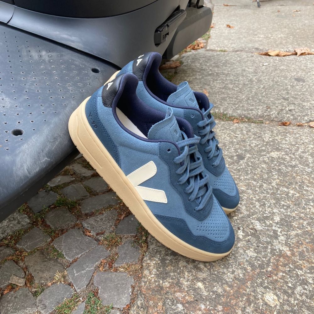 Veja V-90 Suede California Pierre