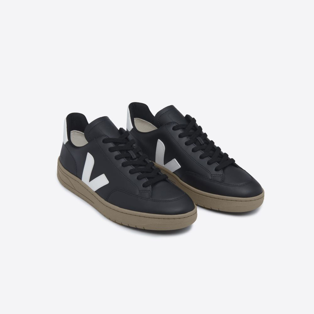 Veja V-12 Leather Black White Dune