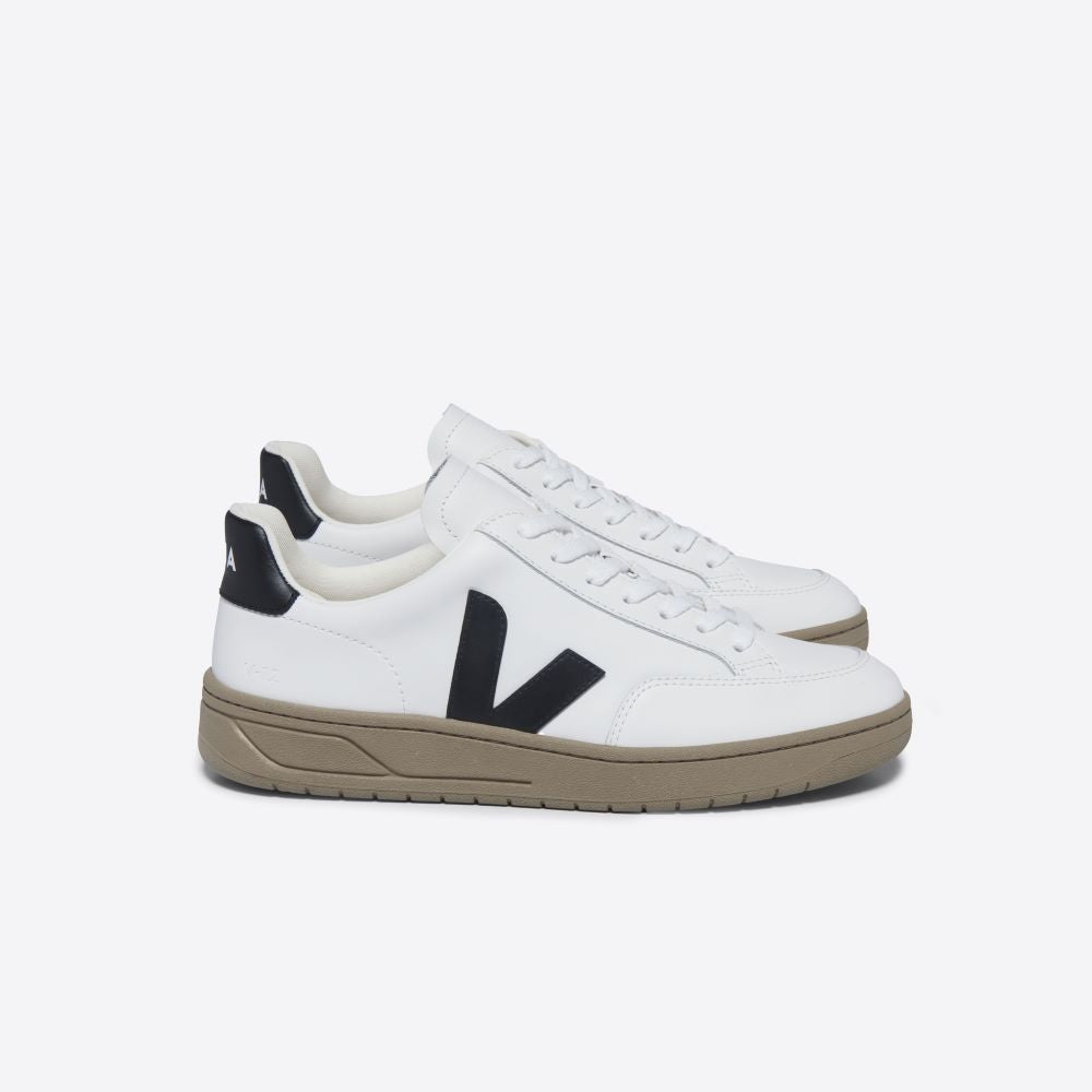 Veja V-12 Leather Extra-White Black Dune