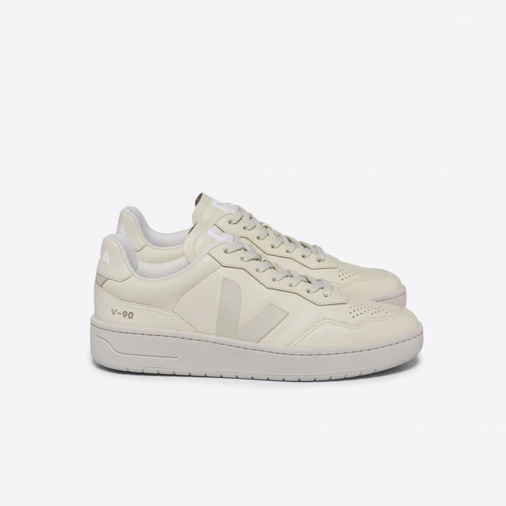 Veja V-90 O.T. Leather Cashew Pierre