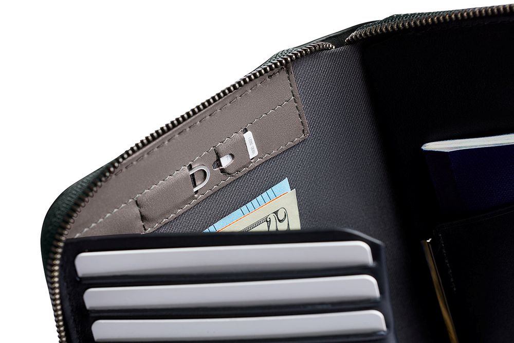 Bellroy Travel Folio (Second Edition)