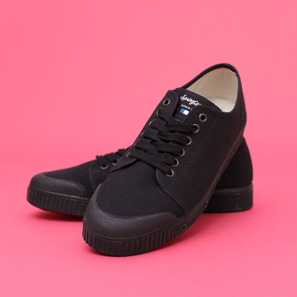 Spring Court G2 Canvas Black