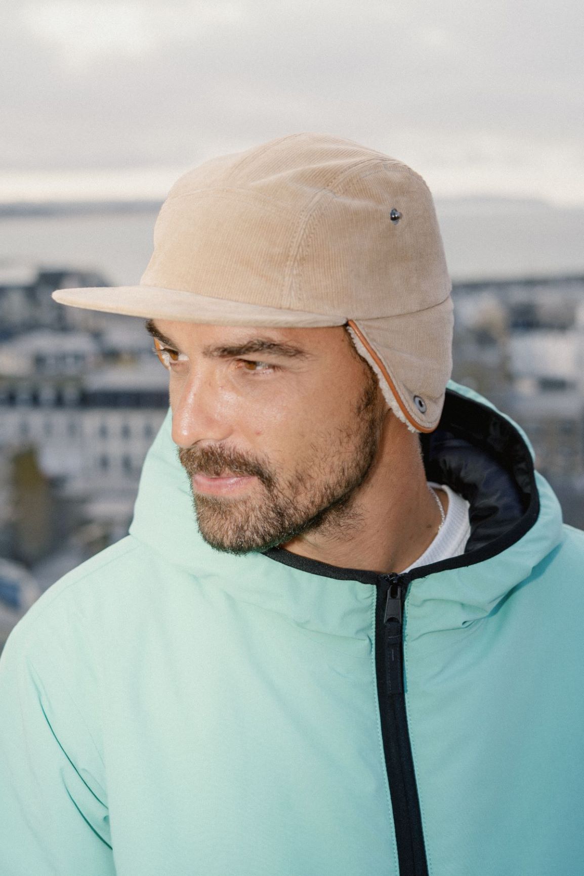 Béton Ciré Snapback Cap Sand Velvet & Fleece