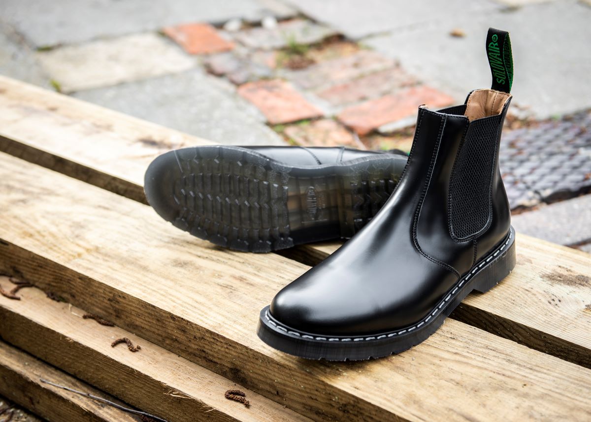 Solovair Dealer Boot Black Hi-Shine