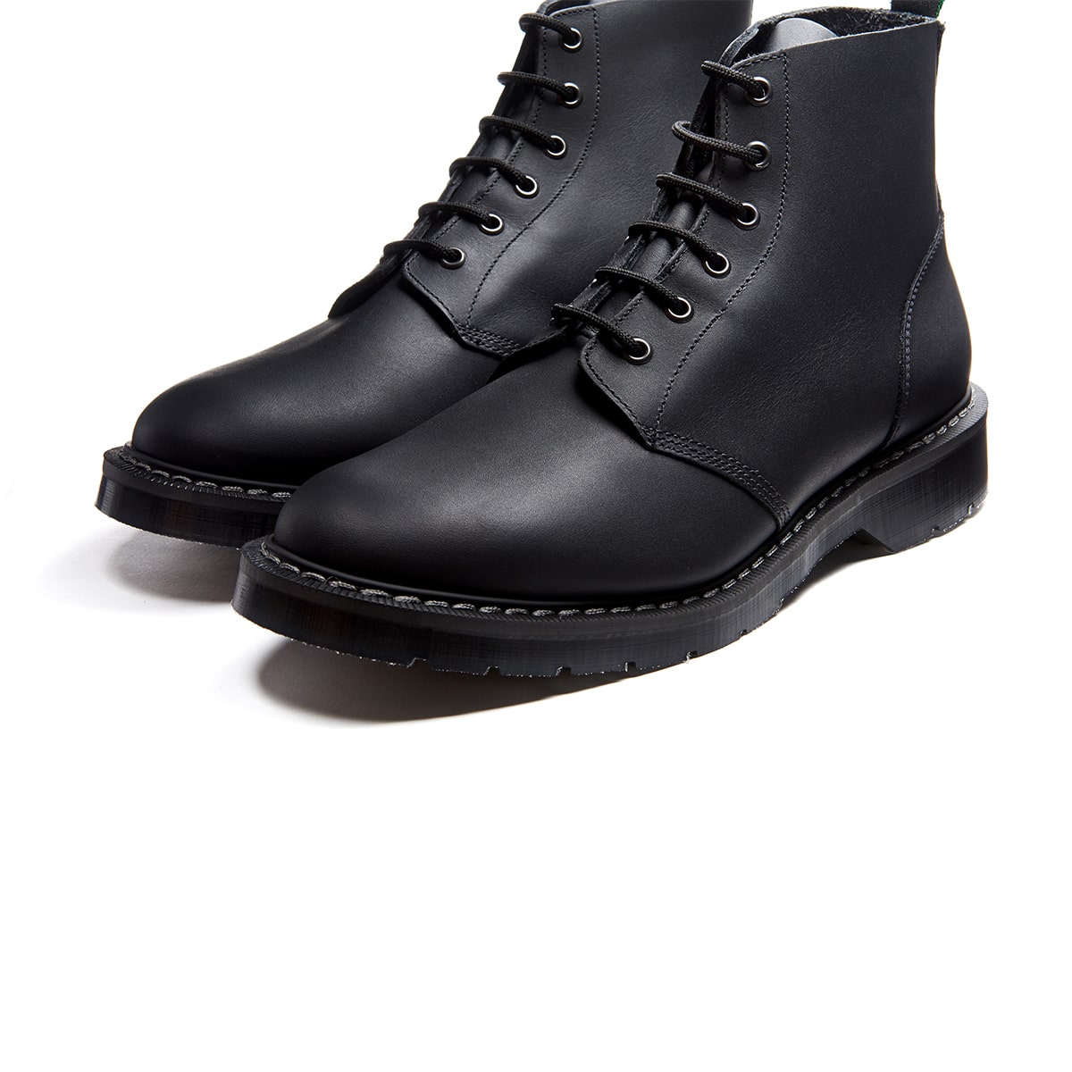 Solovair Black Greasy 6 Eye Astronaut Boot