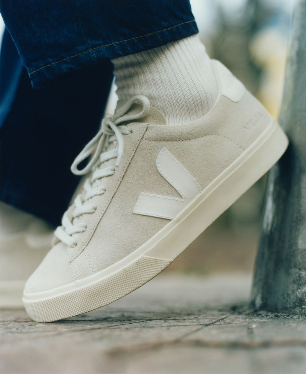 Veja Campo Suede Natural White