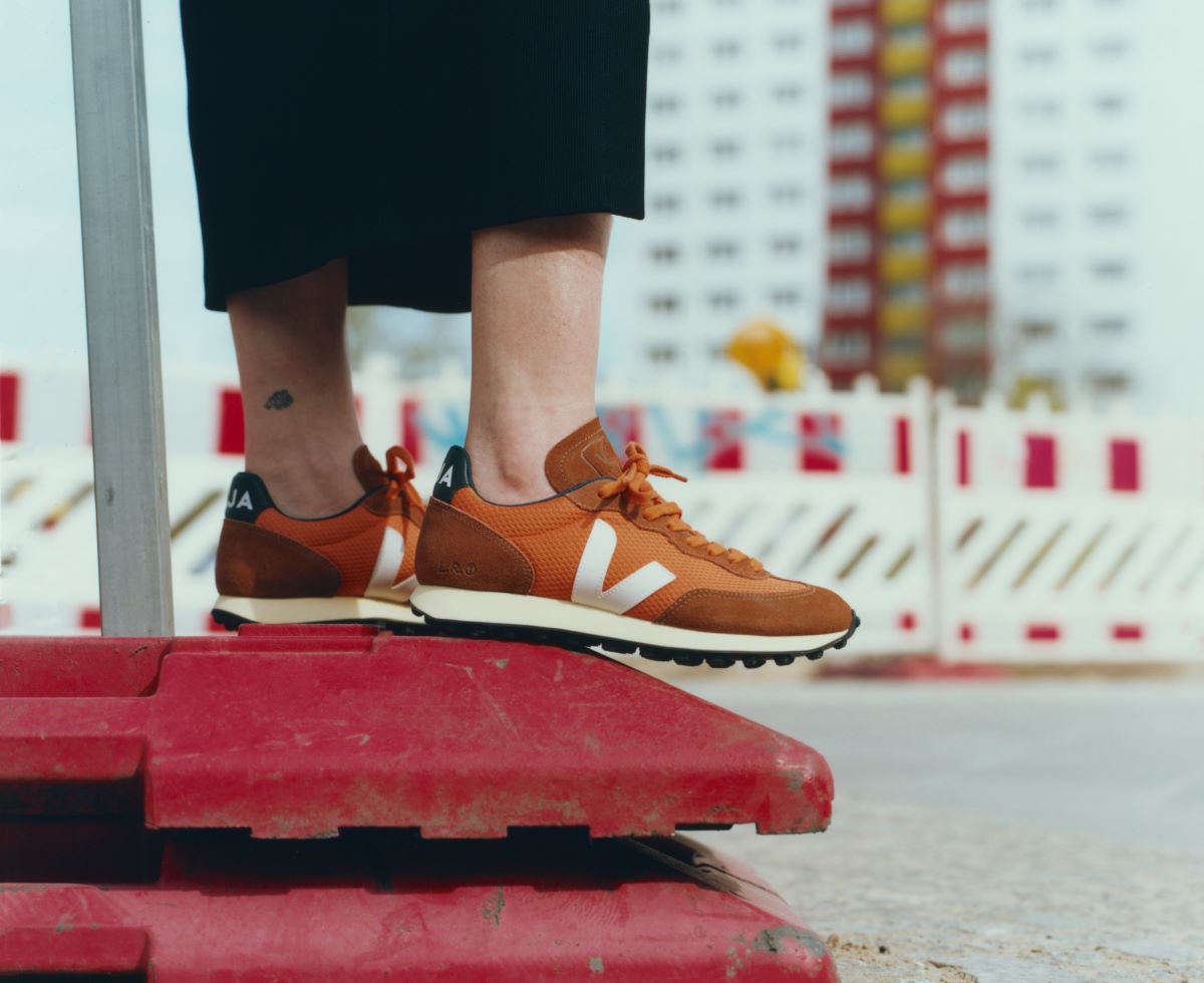 Veja Rio Branco Alveomesh Pumpkin White