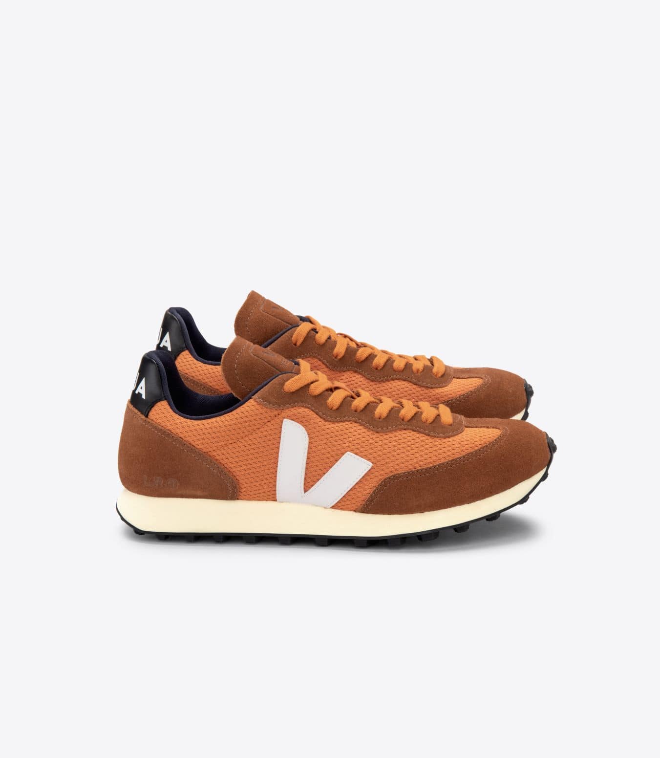 Veja Rio Branco Alveomesh Pumpkin White