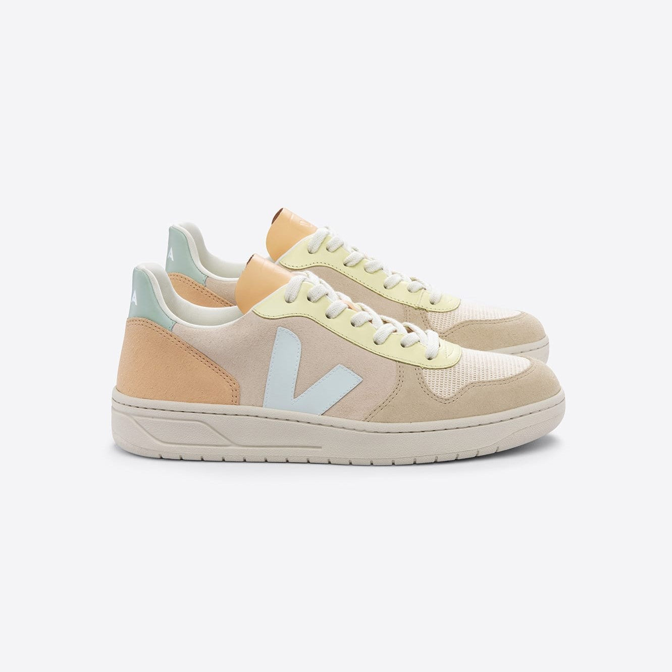 Veja V-10 Suede Sable Menthol Multico
