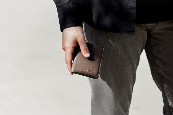 Bellroy Note Sleeve Premium Edition Darkwood