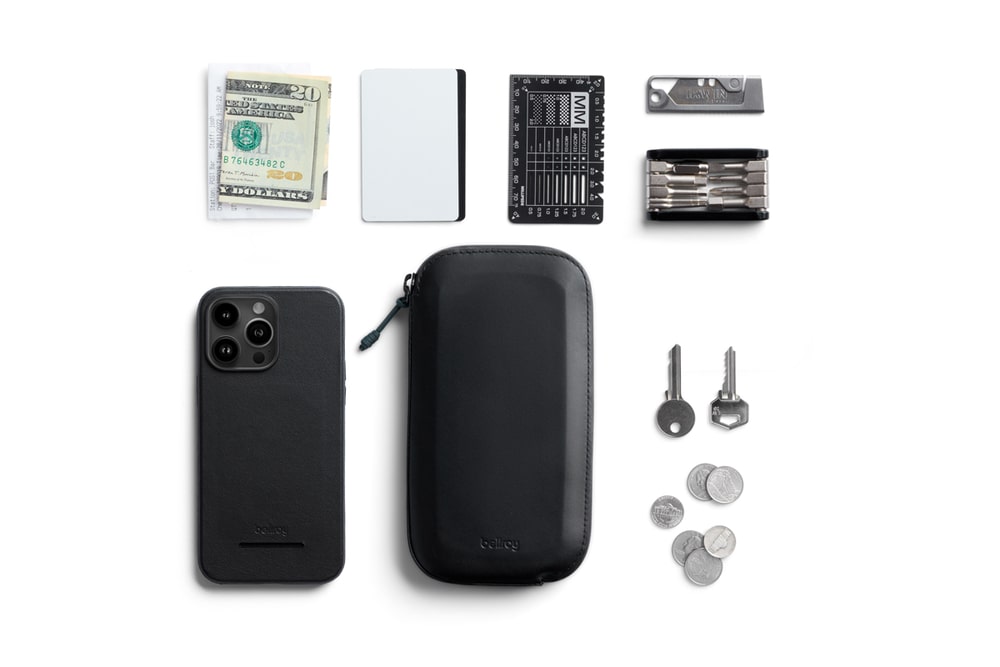 Bellroy All-Conditions Phone Pocket Plus