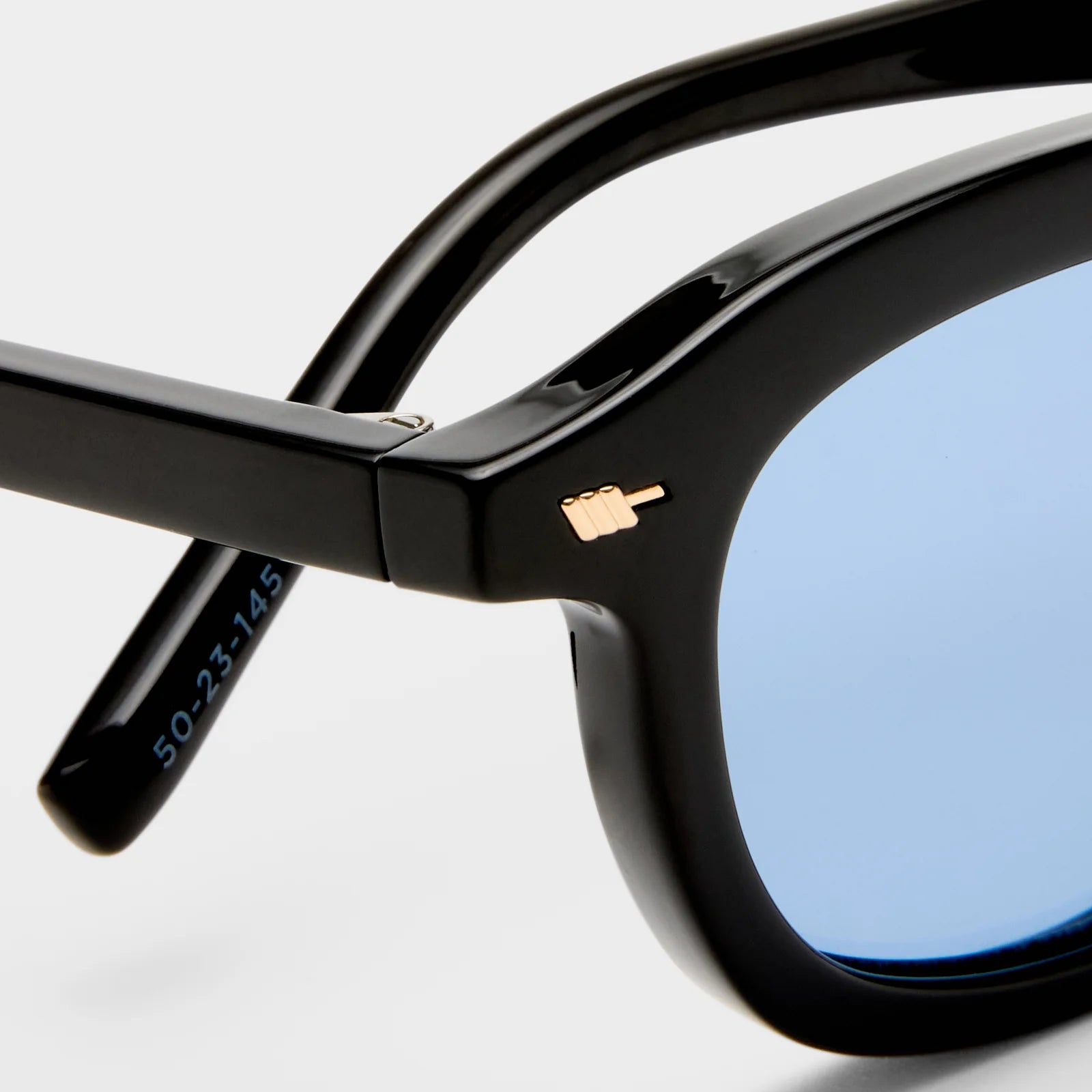 Lespecs 