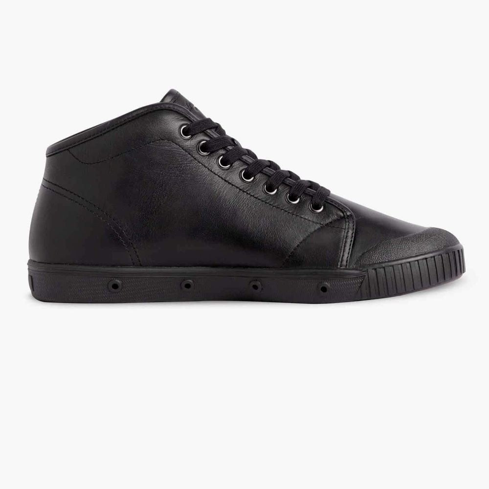 Spring Court B2 Sheepskin Leather Black