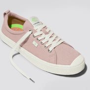 Cariuma OCA Low Canvas Rose