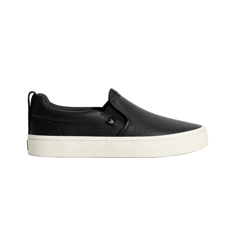 Cariuma Slip-On Pebbled Leather Black