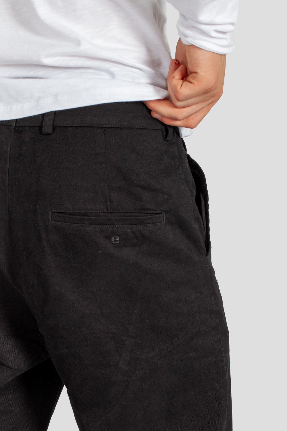 Eisdieler Chino Black (wide leg)