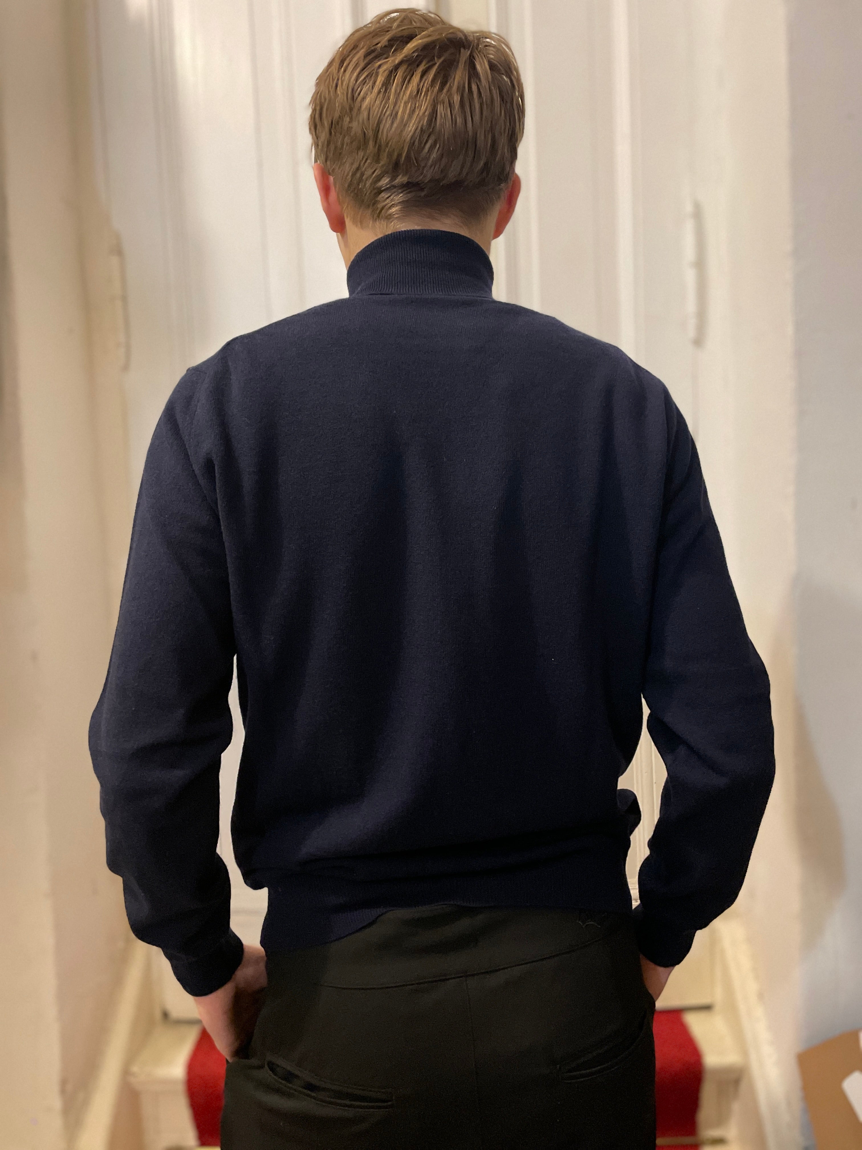 Bowler Berlin "Dolcevita" Merino-Kaschmir Rollkragen Dunkelblau