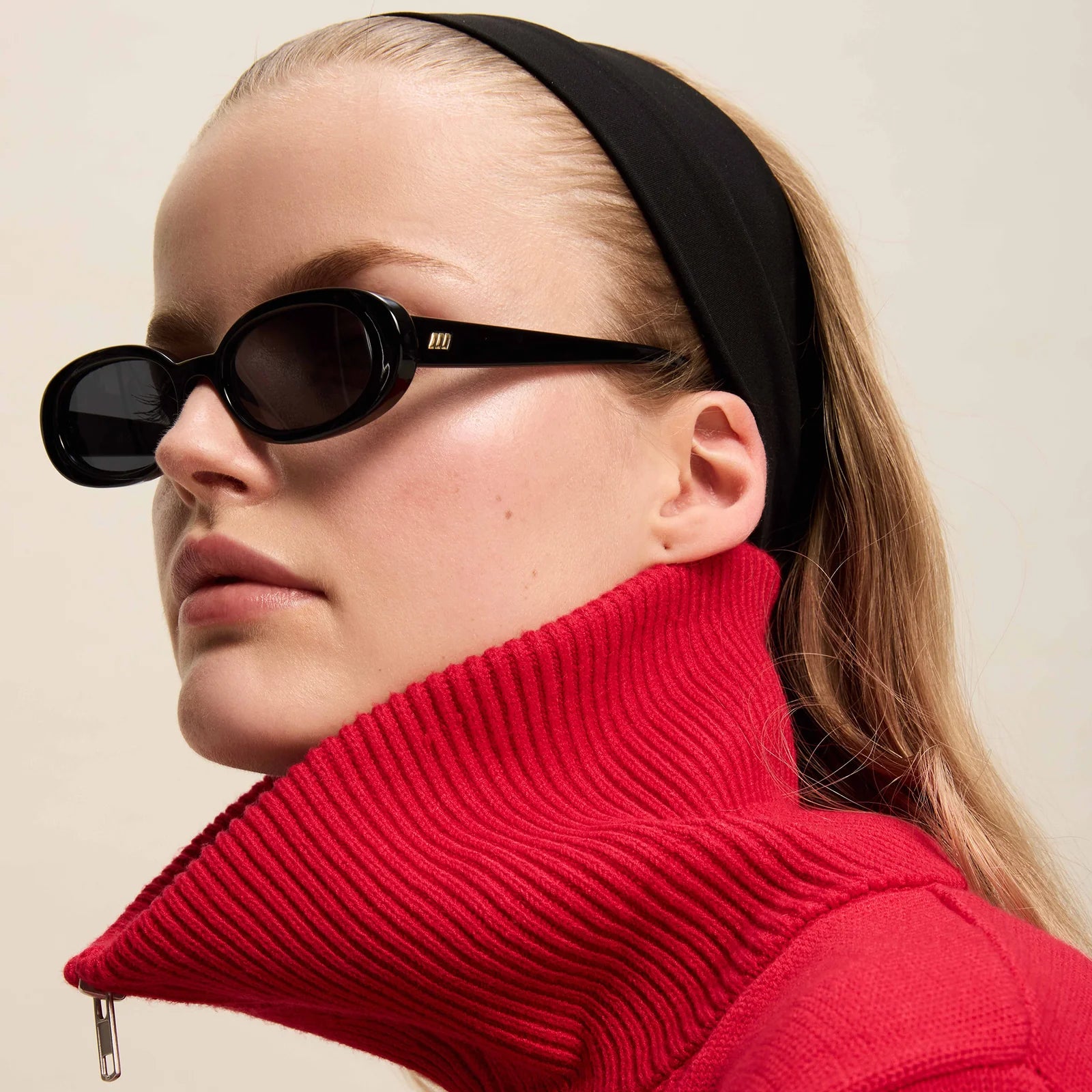 Le Specs Outta Love | Black