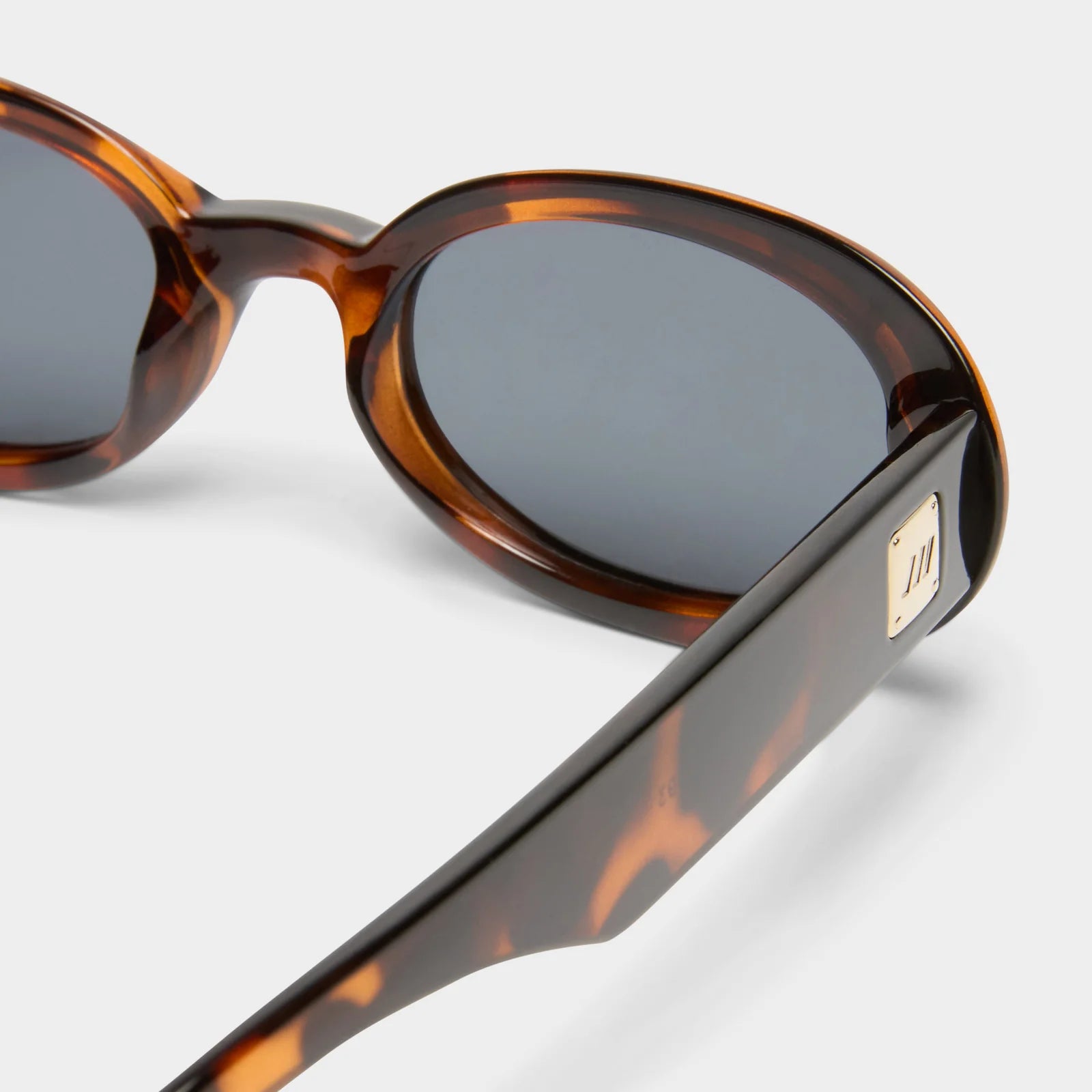 Le Specs Work It! | Dark Tort Polarised