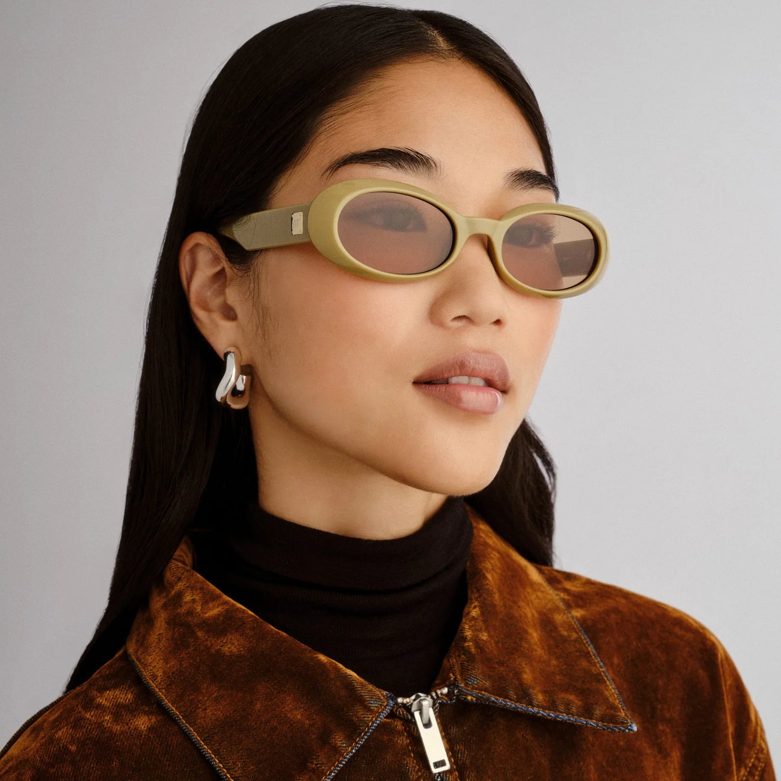 Le Specs Work It! | Biscotti