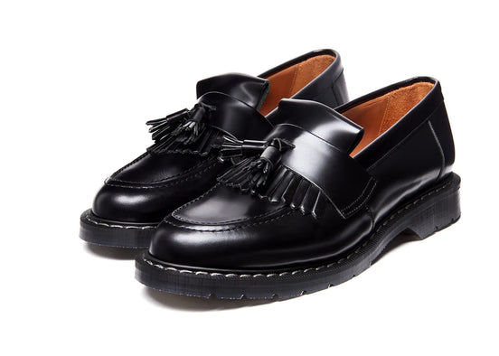 Solovair_Black_Hi-Shine_Tassel_Loafer