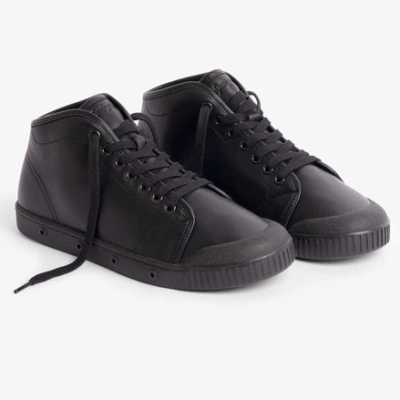 Spring Court B2 Sheepskin Leather Black