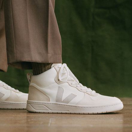 Veja V-15 Chromefree Leather Cashew Pierre Multico