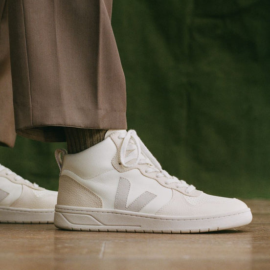 Veja V-15 Chromefree Leather Cashew Pierre Multico