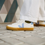 Veja Campo Chromefree Leather Extra-White Aqua Natural