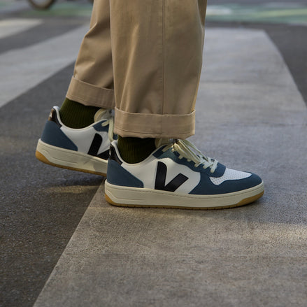 Veja V-10 Prime Leather White Black California