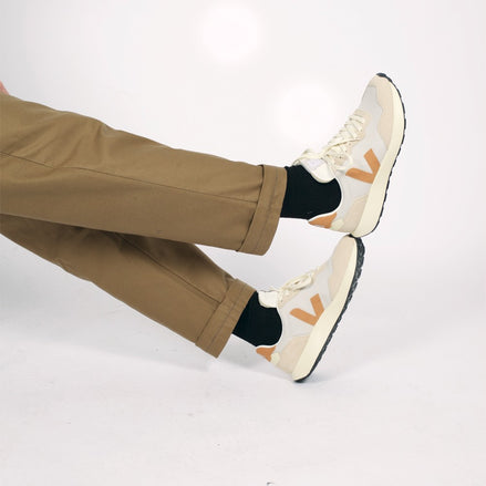 Veja Paulistana Alveomesh Natural Umber