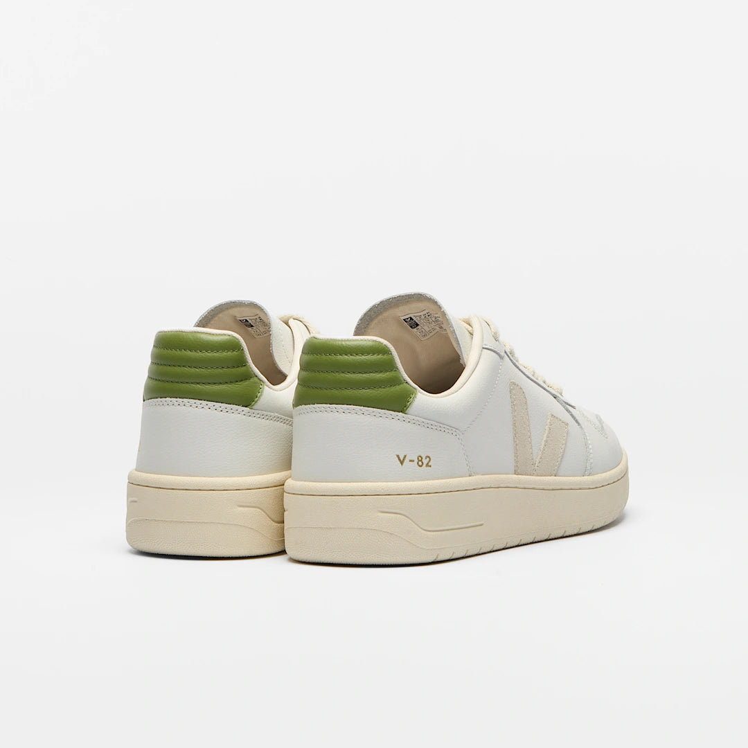 Veja V-82 Leather white pierre kiwi