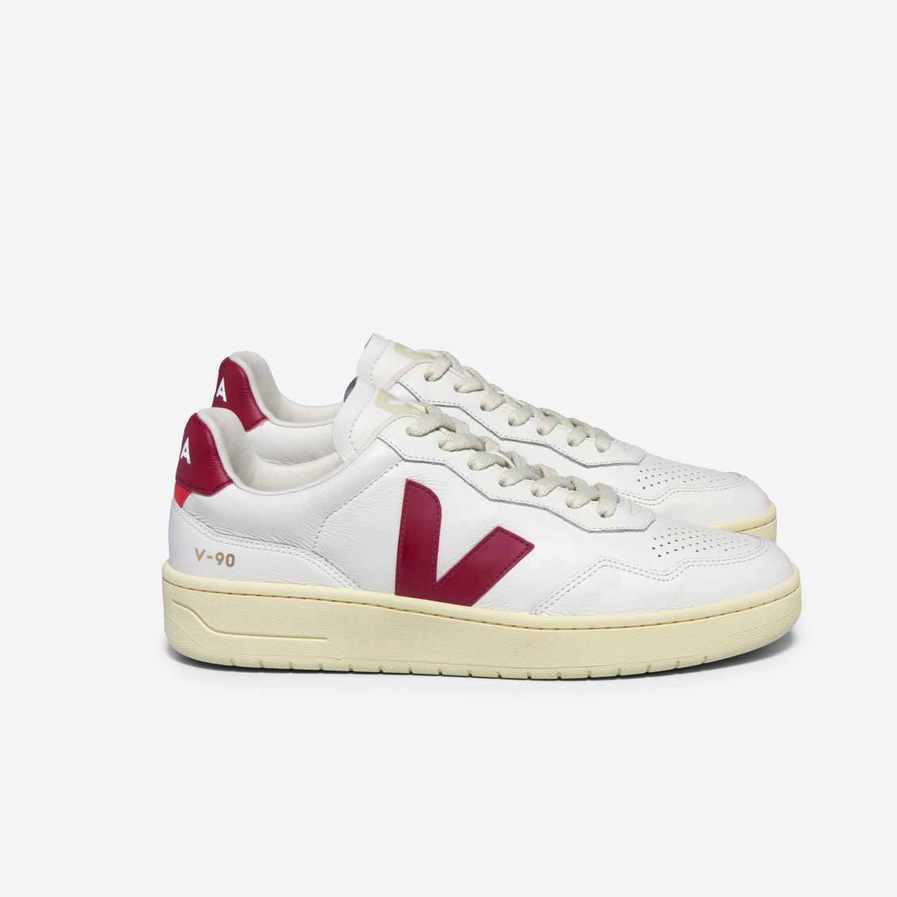 Veja V-90 Leather White Marsala