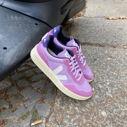 Veja V-90 Leather Orchid White