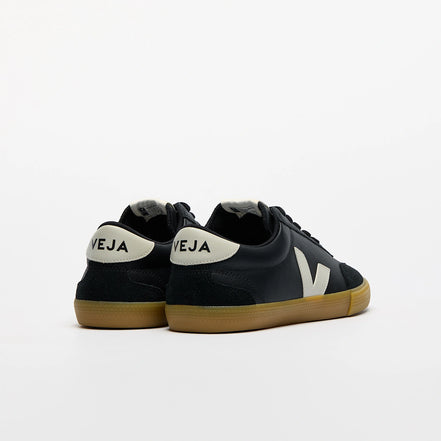 Veja Volley Leather Black Pierre