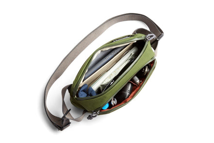 Bellroy Venture Ready Sling 2.5L Ranger Green