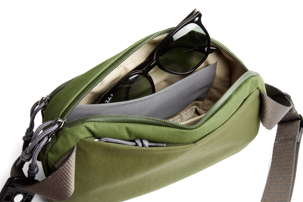 Bellroy Venture Ready Sling 2.5L Ranger Green