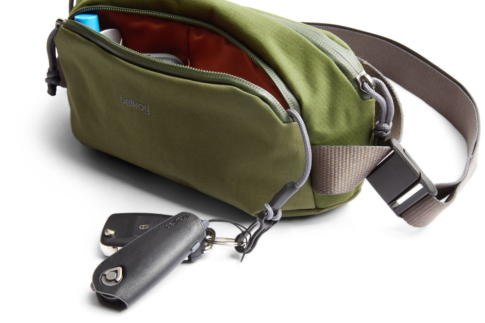Bellroy Venture Ready Sling 2.5L Ranger Green