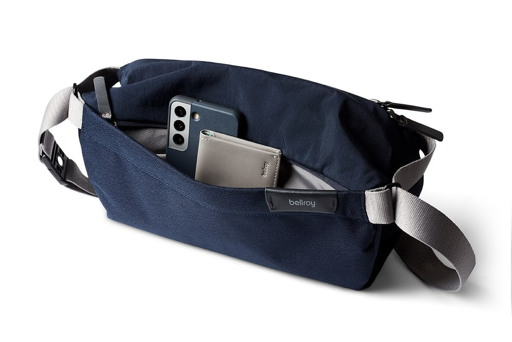 Bellroy Sling 7L Navy